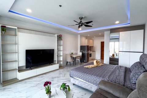 Estudio en el condominio en Bang Lamung, Tailandia № 205126 - foto 3