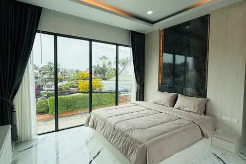 Villa in Pattaya, Thailand 3 bedrooms № 172196 - photo 24