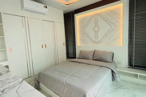 Villa in Pattaya, Thailand 3 bedrooms № 172196 - photo 16