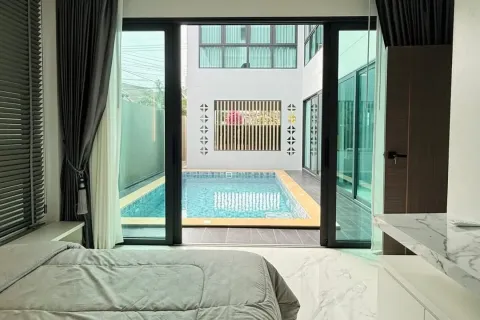 Villa in Pattaya, Thailand 3 bedrooms № 172196 - photo 17