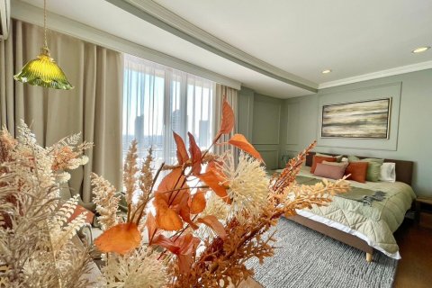 Condo in Bangkok, Thailand, 3 bedrooms  № 65913 - photo 17