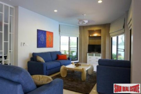 Villa à Chonburi, Thaïlande 4 chambres № 202540