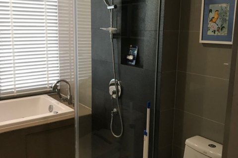 Estudio en el condominio en Bang Rak, Bangkok, Tailandia № 158045 - foto 5