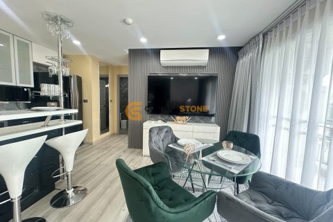 Studio dans le Condo sur Jomtien Beach, Pattaya, Thaïlande № 210235 - photo 3