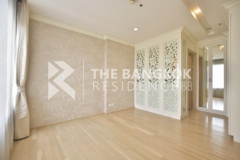 Condo in Bangkok, Thailand, 1 bedroom № 185219 - photo 9