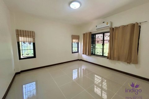 Casa de 7 dormitorios en San Sai, Tailandia № 202220 - foto 25