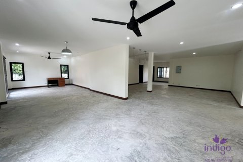 Casa de 7 dormitorios en San Sai, Tailandia № 202220 - foto 13