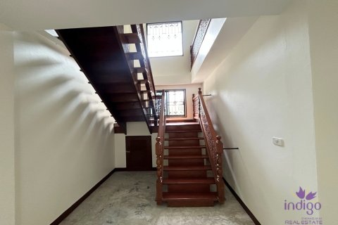 Casa de 7 dormitorios en San Sai, Tailandia № 202220 - foto 22
