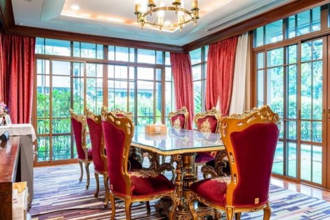 Casa de 5 dormitorios en Bangkok, Tailandia № 65934 - foto 6