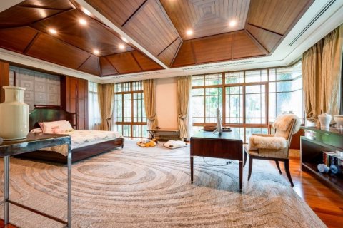 Casa de 5 dormitorios en Bangkok, Tailandia № 65934 - foto 15