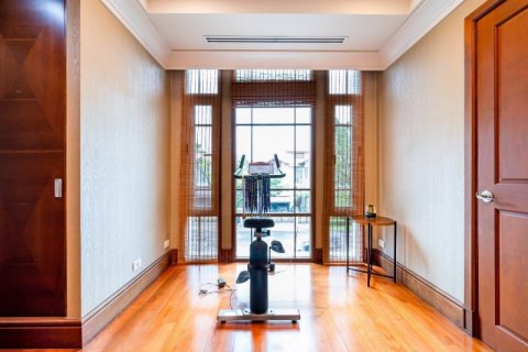 Casa de 5 dormitorios en Bangkok, Tailandia № 65934 - foto 16