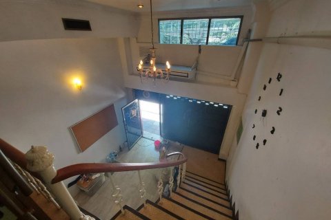 Casa de 7 dormitorios en Bangkok, Tailandia № 65932 - foto 7