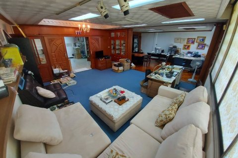 Casa de 7 dormitorios en Bangkok, Tailandia № 65932 - foto 3