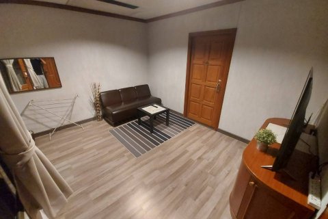 Casa de 7 dormitorios en Bangkok, Tailandia № 65932 - foto 10