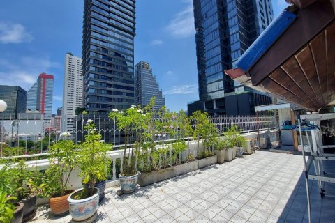 Casa de 7 dormitorios en Bangkok, Tailandia № 65932 - foto 17