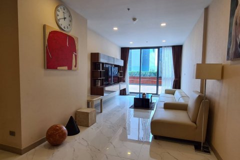 Condo in Bangkok, Thailand, 3 bedrooms  № 65933 - photo 2