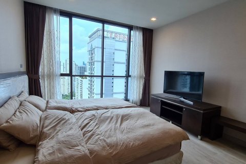 Condo in Bangkok, Thailand, 3 bedrooms  № 65933 - photo 6