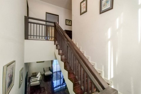 Casa de 3 dormitorios en Chiang Mai, Tailandia № 198757 - foto 17