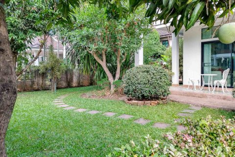 Casa de 3 dormitorios en Chiang Mai, Tailandia № 198757 - foto 23