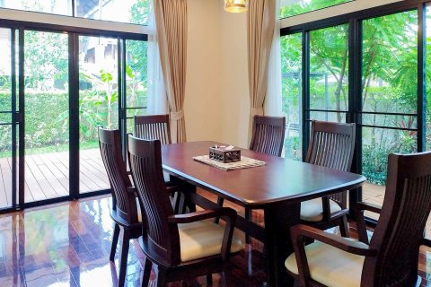 Casa de 3 dormitorios en Chiang Mai, Tailandia № 198757 - foto 3