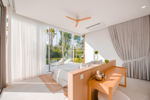 Chalet de 4 dormitorios en Phuket, Tailandia № 198756 - foto 9