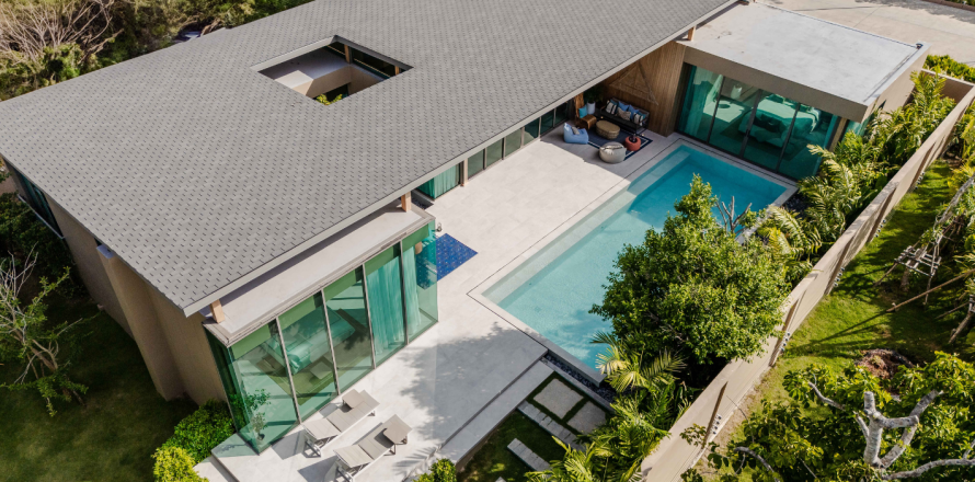 Chalet de 4 dormitorios en Phuket, Tailandia № 198756