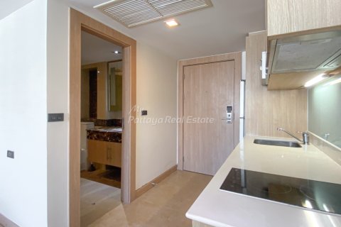 Estudio en el condominio en Bang Lamung, Tailandia № 205089 - foto 2