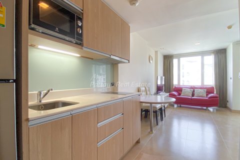 Estudio en el condominio en Bang Lamung, Tailandia № 205089