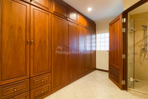 Condominio de 1 dormitorio en Sattahip, Tailandia № 205086 - foto 19