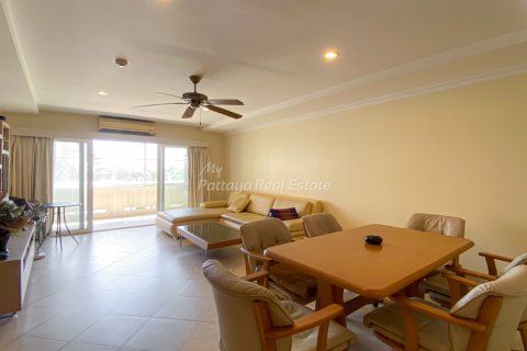 Condominio de 1 dormitorio en Sattahip, Tailandia № 205086 - foto 3