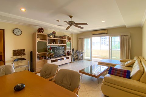 Condominio de 1 dormitorio en Sattahip, Tailandia № 205086 - foto 2