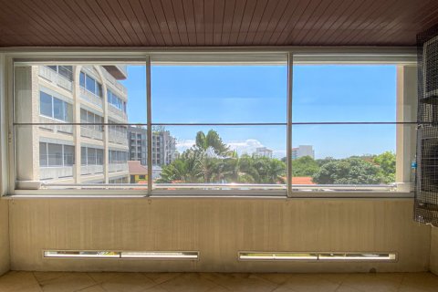 Condominio de 1 dormitorio en Sattahip, Tailandia № 205086 - foto 12