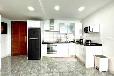 Condominio de 2 dormitorios en Pattaya, Tailandia № 68391 - foto 12