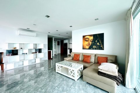 Condominio de 2 dormitorios en Pattaya, Tailandia № 68391 - foto 10