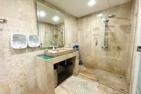 Condominio de 2 dormitorios en Pattaya, Tailandia № 68391 - foto 21