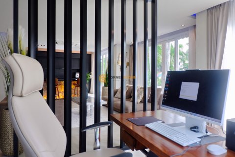 Estudio en Pattaya, Tailandia № 178924 - foto 26