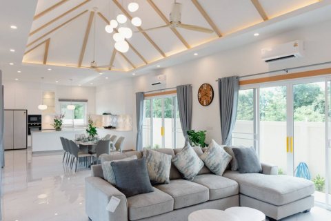Villa in Hua Hin, Thailand 3 Schlafzimmer № 144263 - Foto 5