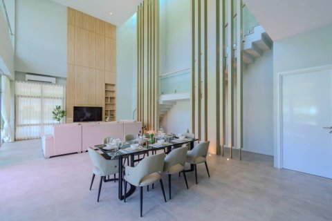 Chalet de 4 dormitorios en Hua Hin, Tailandia № 144262 - foto 10