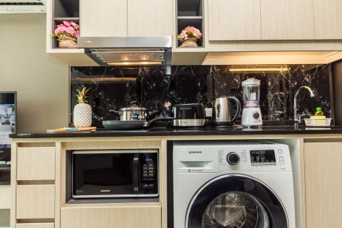 Estudio en el condominio en Phuket, Tailandia № 136489 - foto 19