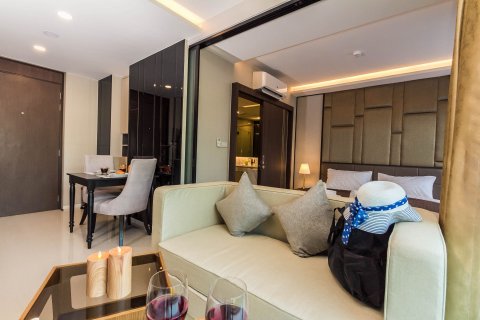 Estudio en el condominio en Phuket, Tailandia № 136489 - foto 6