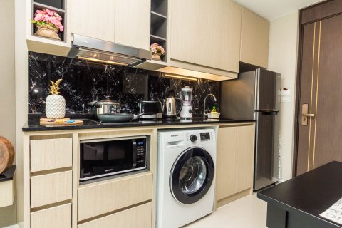 Estudio en el condominio en Phuket, Tailandia № 136489 - foto 18