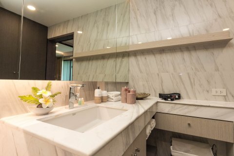 Estudio en el condominio en Phuket, Tailandia № 136489 - foto 13