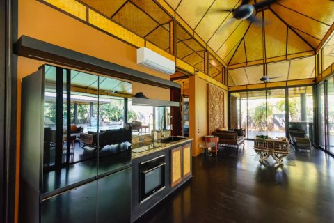Chalet de 2 dormitorios en Pran Buri, Tailandia № 154599 - foto 5