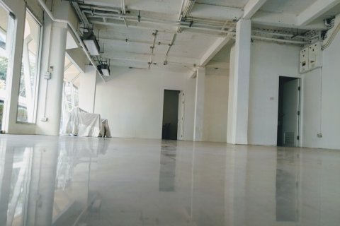 Gewerbeimmobilie in Bangkok, Thailand 124.5 m2 № 200665 - Foto 3