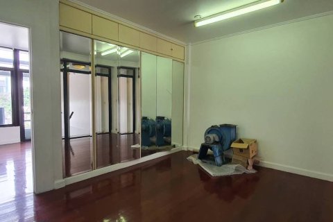 Gewerbeimmobilie in Watthana, Bangkok, Thailand 300 m2 № 200659 - Foto 19