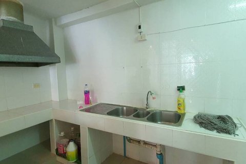 Gewerbeimmobilie in Watthana, Bangkok, Thailand 300 m2 № 200659 - Foto 6