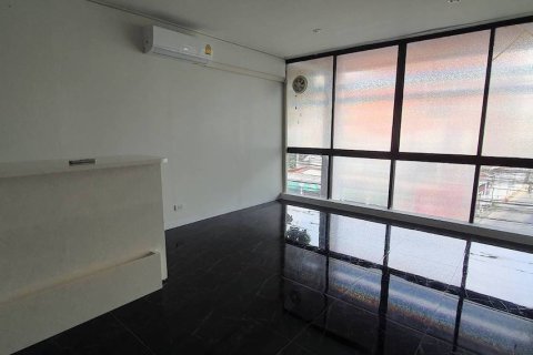 Gewerbeimmobilie in Watthana, Bangkok, Thailand 300 m2 № 200659 - Foto 12