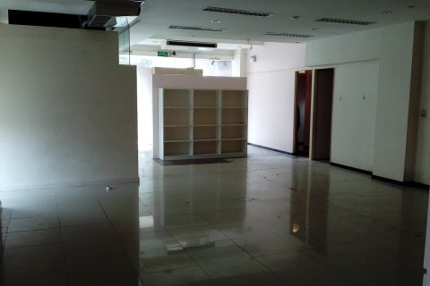 Gewerbeimmobilie in Watthana, Bangkok, Thailand 150 m2 № 200664 - Foto 17