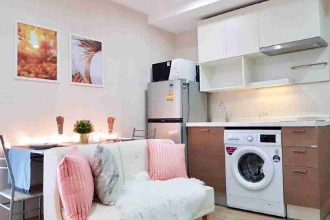 Condo in Bangkok, Thailand, 2 bedrooms № 208763