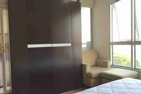 Condominio de 1 dormitorio en Phaya Thai, Bangkok, Tailandia № 208764 - foto 10